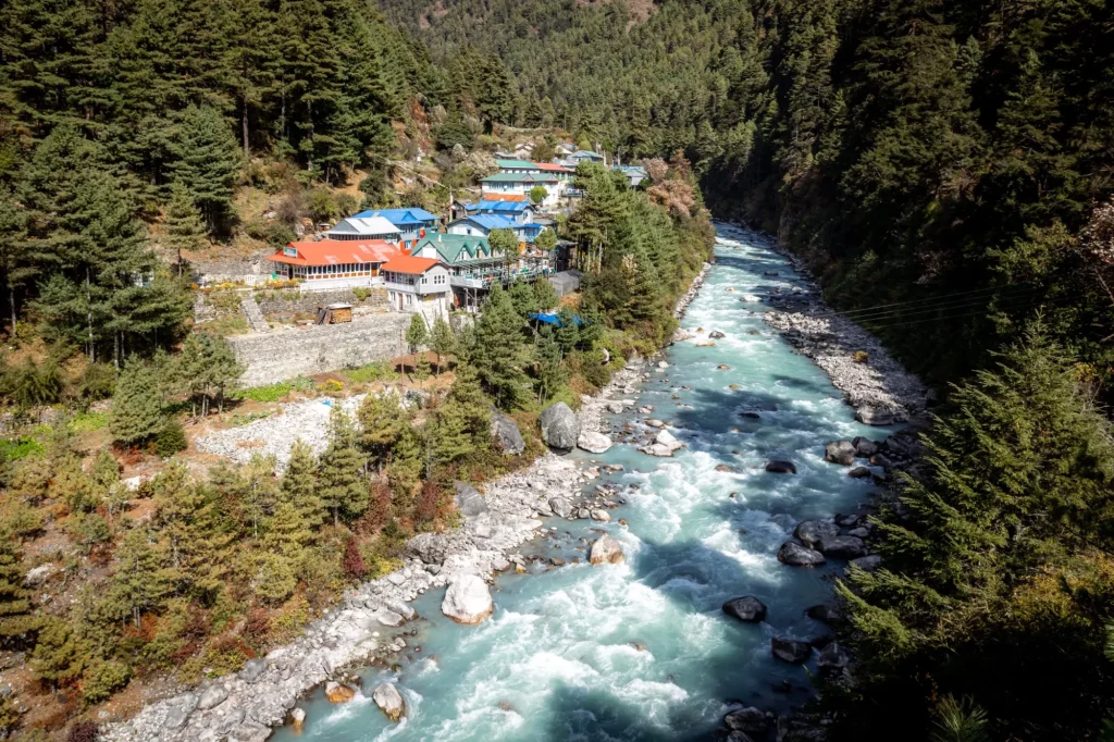 Khumbu valley near phakding